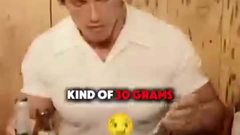 How Arnold Got In His Daily Protein... #bodybuilding #arnoldschwarzenegger