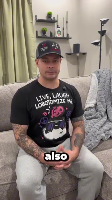 Canadian chase's thief in his underwear