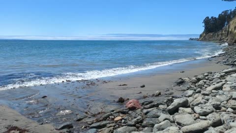 Relaxing Coastal Tranquility