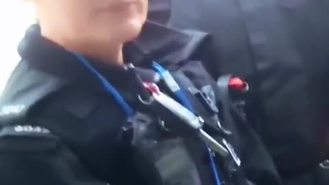 TV licence bailiff turns up with police and bullies his way into someone house