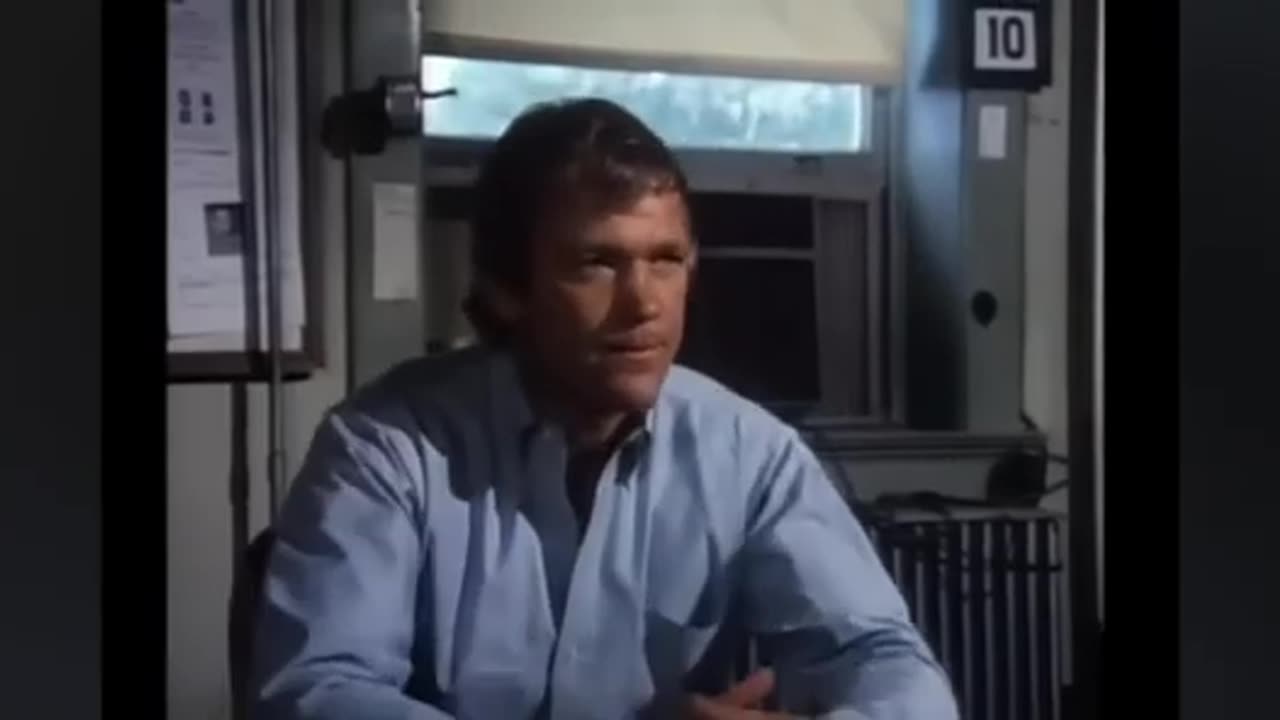 Walking Tall, The Final Chapter:Starring Bo Svenson. ( 1977 )