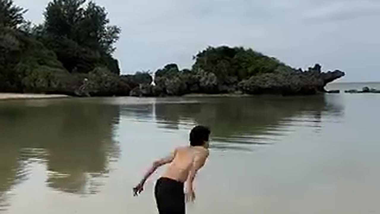 It's just so funny watch it
