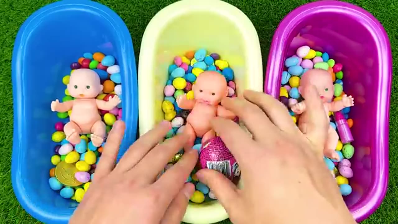 Breaking: Rainbow Satisfying Video l ASMR Mixing Candy & Skittles in Three Batht