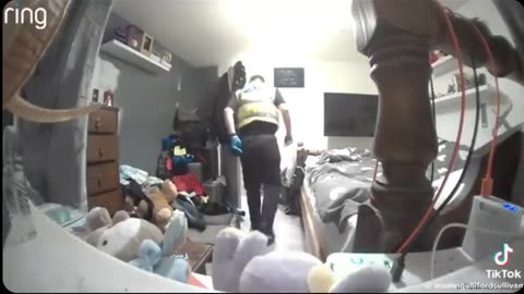 British Policeman caught taking knickers from a girls bedroom