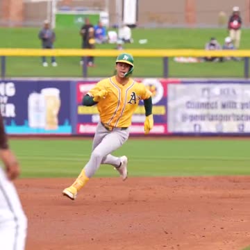 MLB - Max Muncy stand-up triple! A's No. 7 prospect Max Muncy, that is.