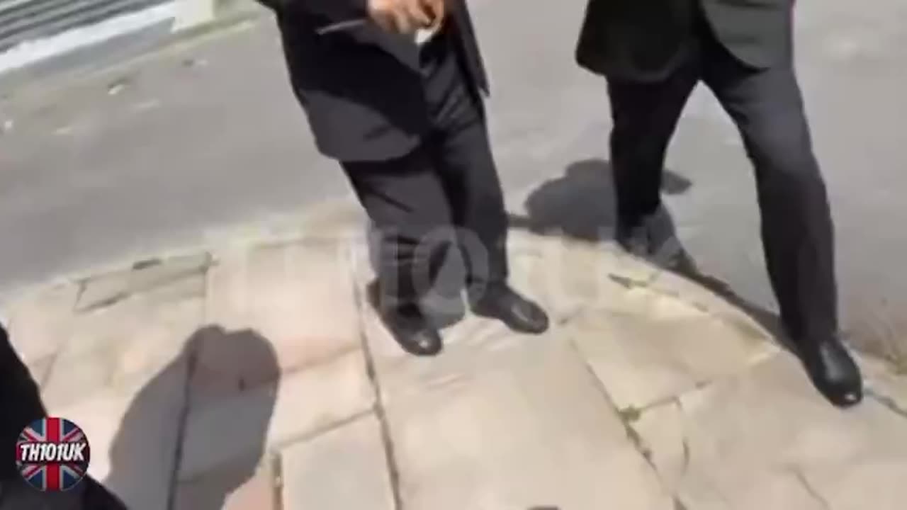 Today I was man handled by Mumbai security services 🤬 none of these men should