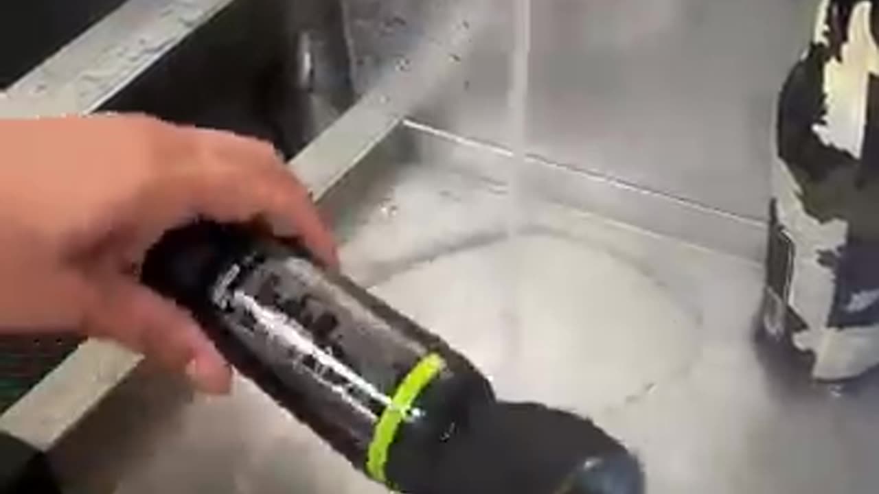 New soda bottle packing