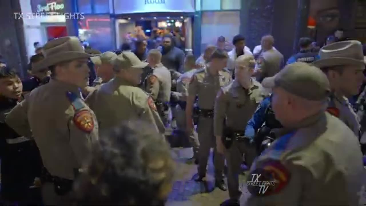 Wild Video: Marines get into brawl on 6th Street Austin TX 2023 fight