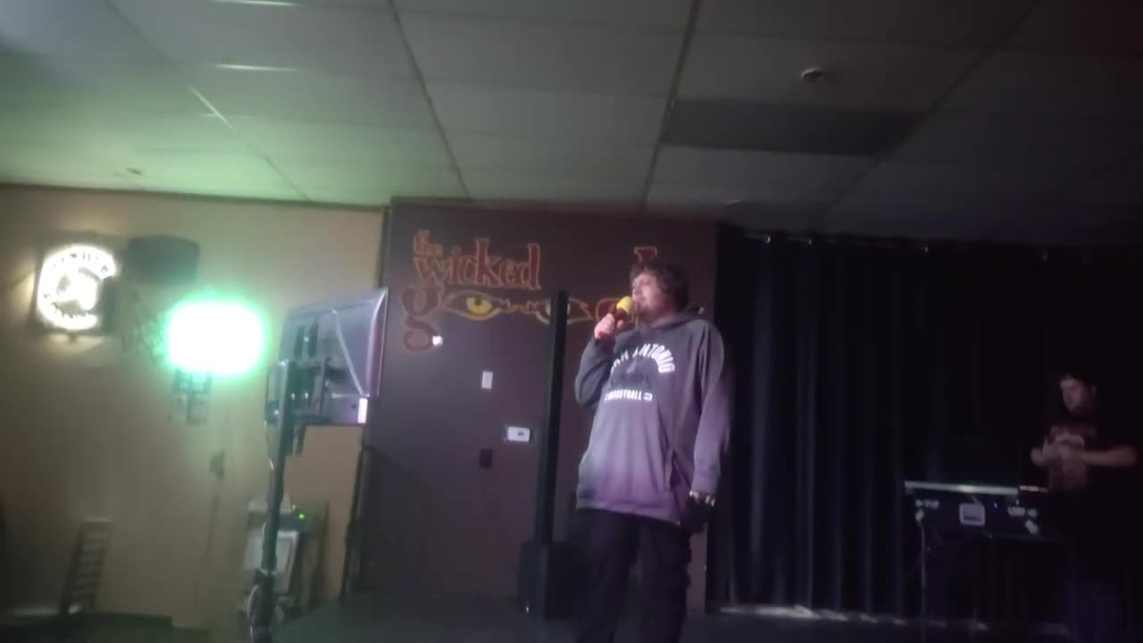 MAROON 5- MISERY LIVE COVER