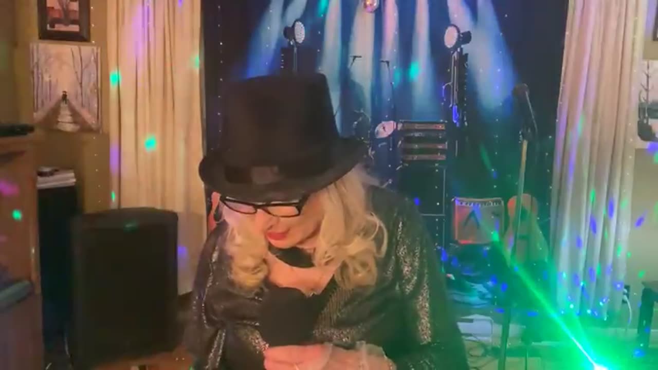 Bernie Scott and Allison Prior live