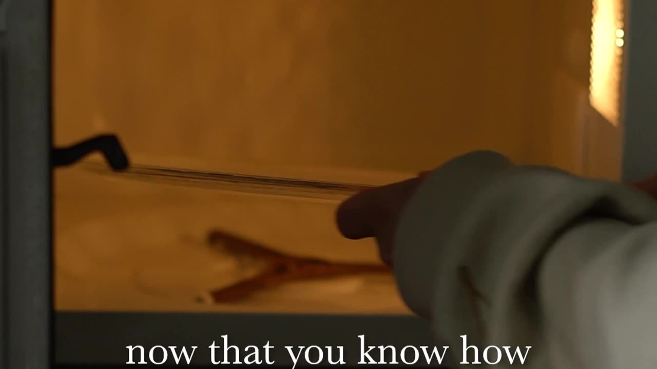 NEVER cleaning my microwave any other way!! #cleaninghacks #microwave #home #naturalcleaning #mom