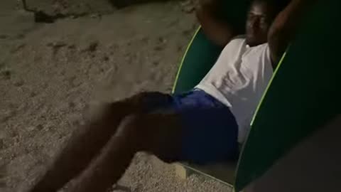 EXPLOSIVE ABS! ⚡ Park Workout for Lower Abs Leg Crunches No Gym No excuses! 🥊 ​⁠ 🔥