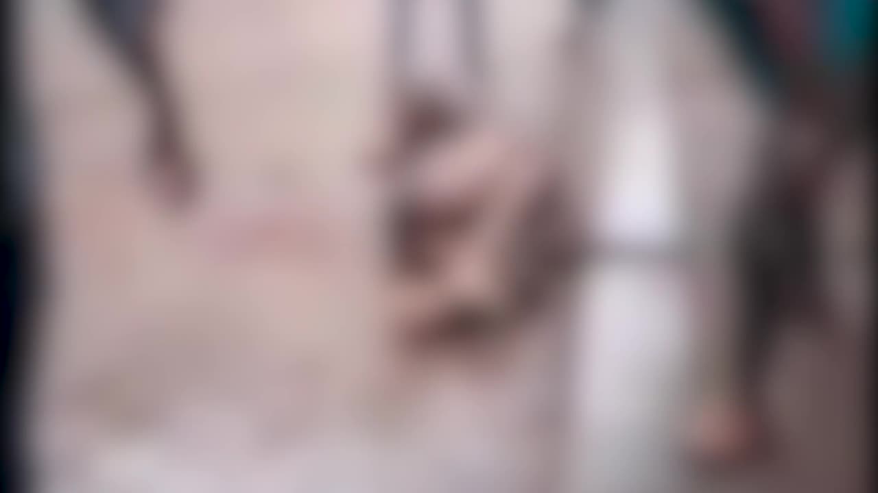 চাঁদা না দেওয়ায় প্রকাশ্য দিবালোকে পাথর মেরে ব্যবসায়ীকে নির্মমভাবে হত্যা করলো যুবদল নেতারা
