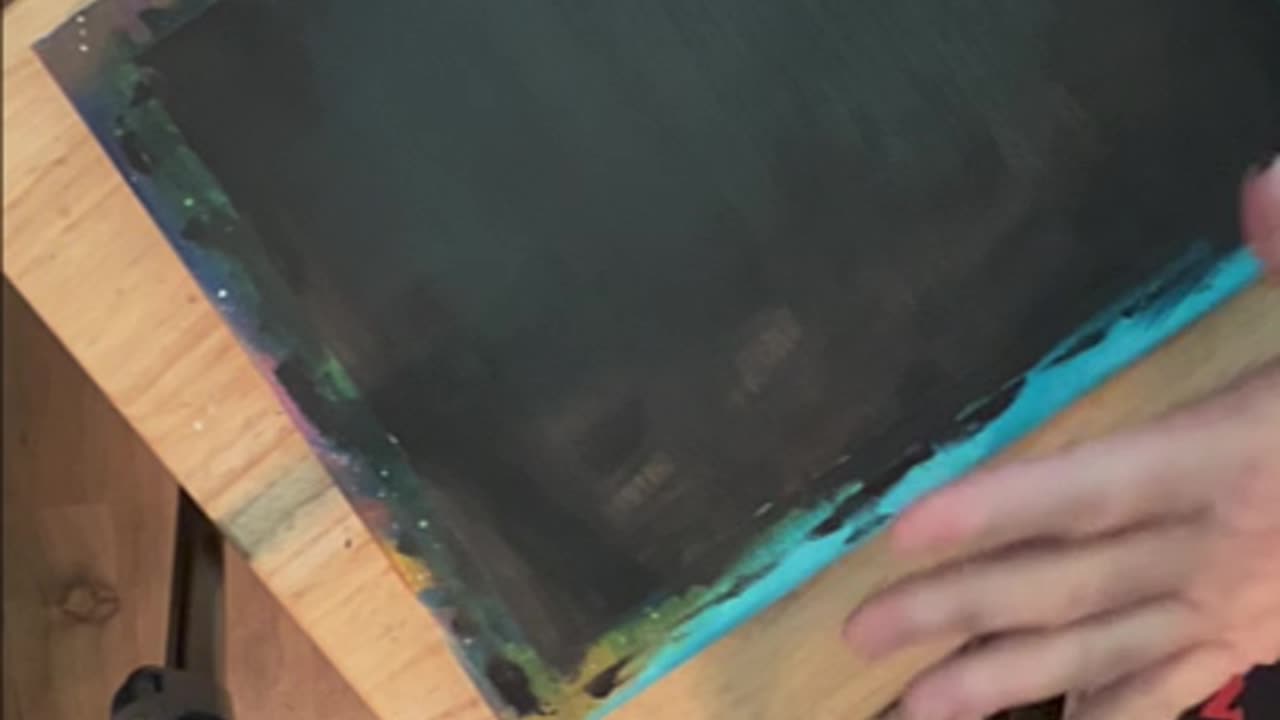 How to Apply Black Gesso to a Canvas