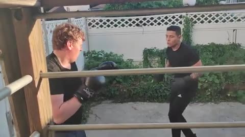 😱🥊 Size vs. Technique in Epic Brawl! | FCN
