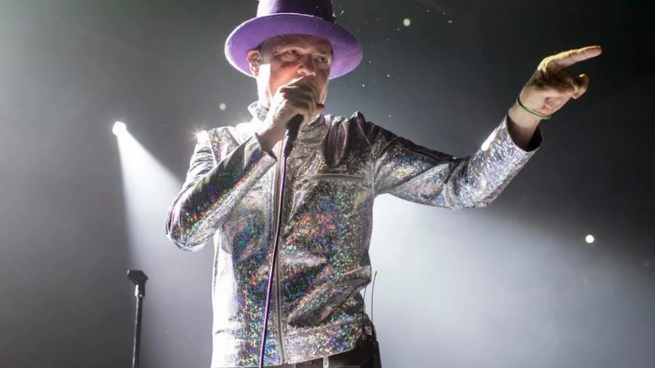 Weekly Canadian Canuck ...