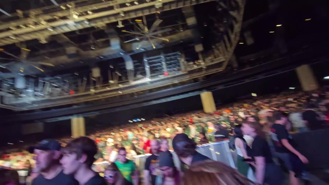 Three Days Grace - Riot (PhillyMMRBQ-Live2025)