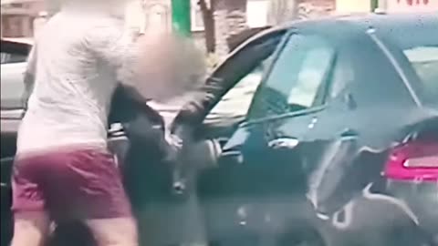 Wild road rage incident in Arizona