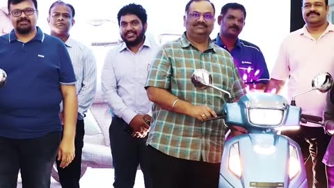 Your Brand, Everywhere—Bus Shelter Advertising with Eumaxindia
