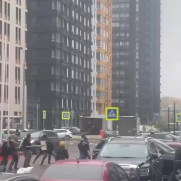 Nothing Out of the Ordinary... Just a Battle Between Migrant Workers on Streets of Moscow