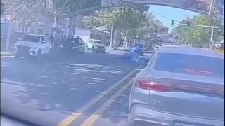 Vehículos que se los traga la tierra
