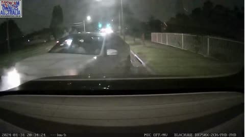 Intense dash cam footage you cannot imagine what happens - dash cam videos - DAILY UPLOADS