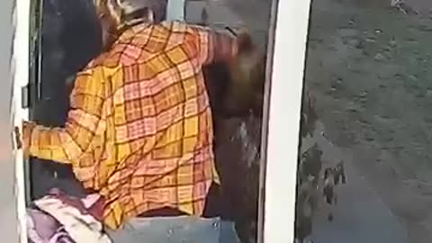 Heroic mom saves terrified five-year-old from raccoon attack | USA TODAY #Shorts