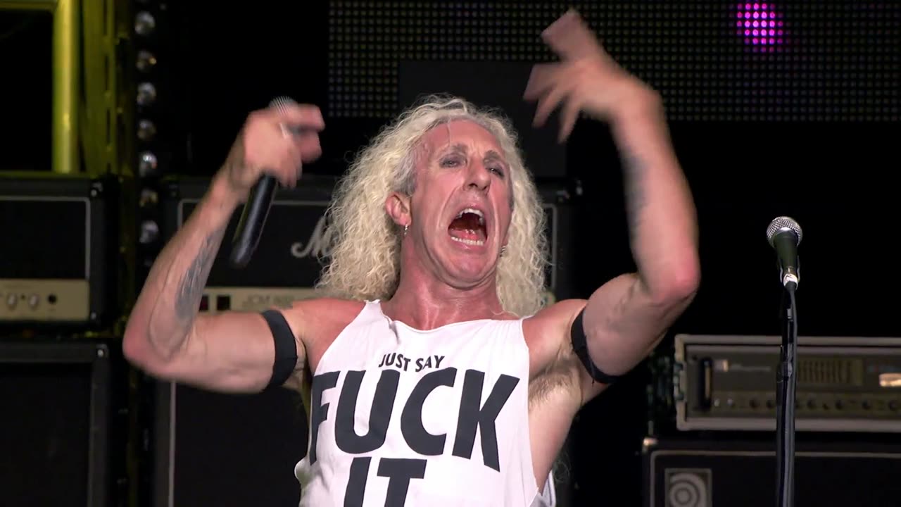 We're Not Gonna Take It - Twisted Sister (live)