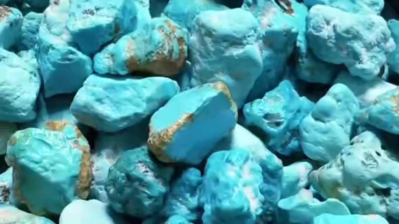 2025-0509-03 Natural electrolytic turquoise, which everyone feels unfamiliar