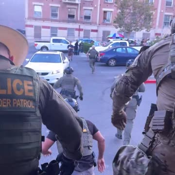 Watch as Border Patrol agents leap from a truck to perform a raid at a Home Depot in LA.