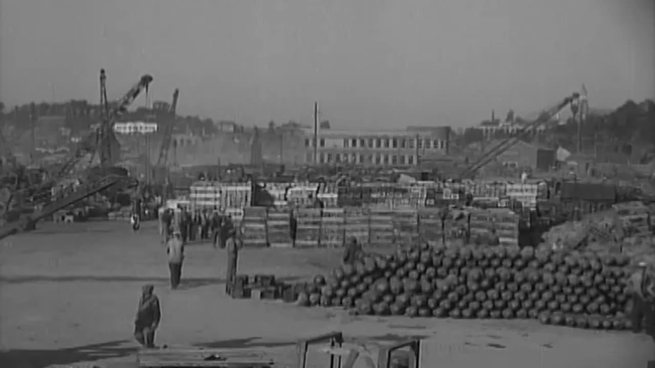 COMBAT LOADING OPER... - COMBAT LOADING OPERATIONS, INCHON, KOREA ; ATROCITIES, PYONG - 111-adc-8823