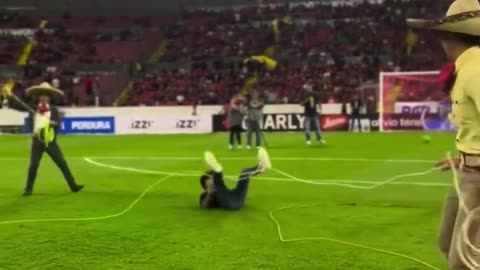 Mexican half-time shows are absolutely CRAZY! We need this in Europe! 😂🤠