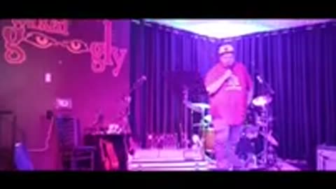 STAND UP COMEDY/STORYTIME: OFF THE CUFF AND NOT PREPARED STORY ABOUT BREAKING MY BABYSITTERS GUTTERS