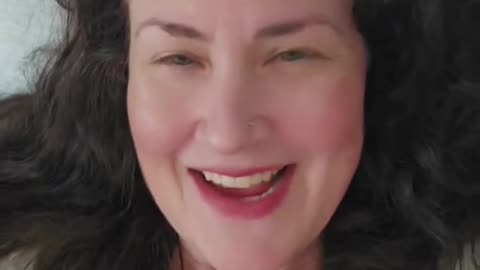 🗣️💬 Amanda Tells Us About All Of the Shit We're Not Allowed to Talk About