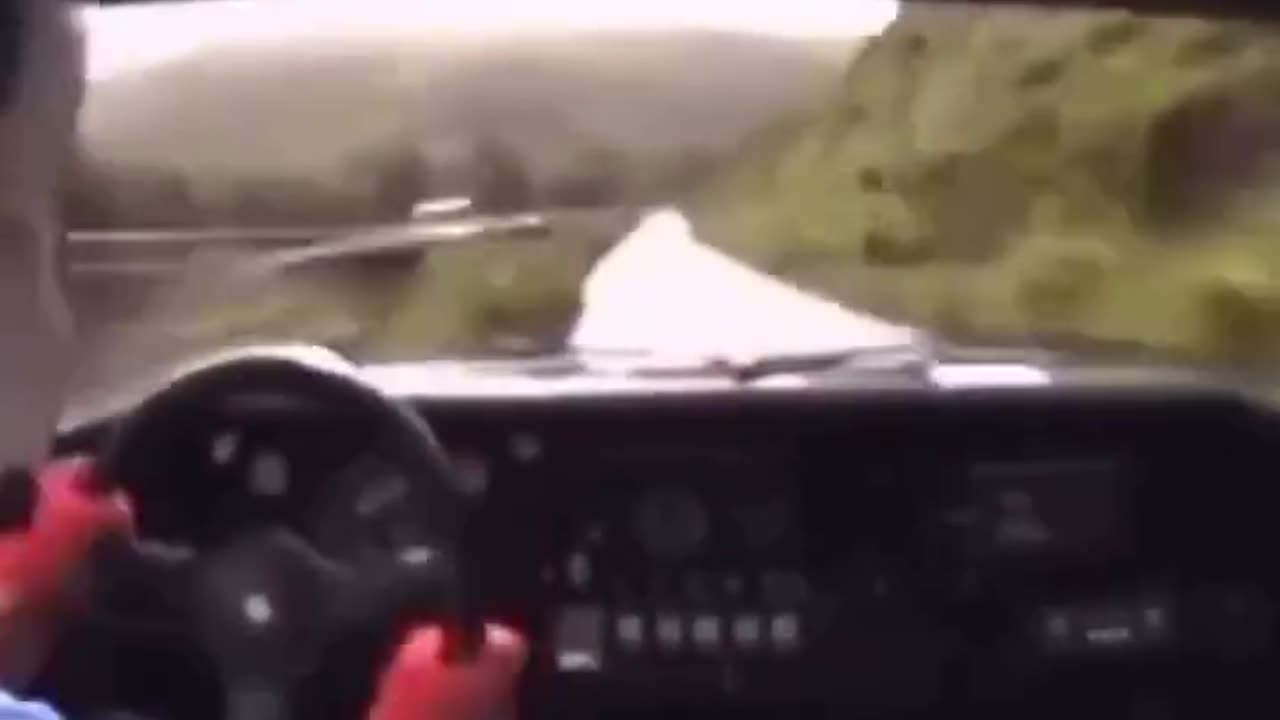 This driver understand the wheel 🤯🤯