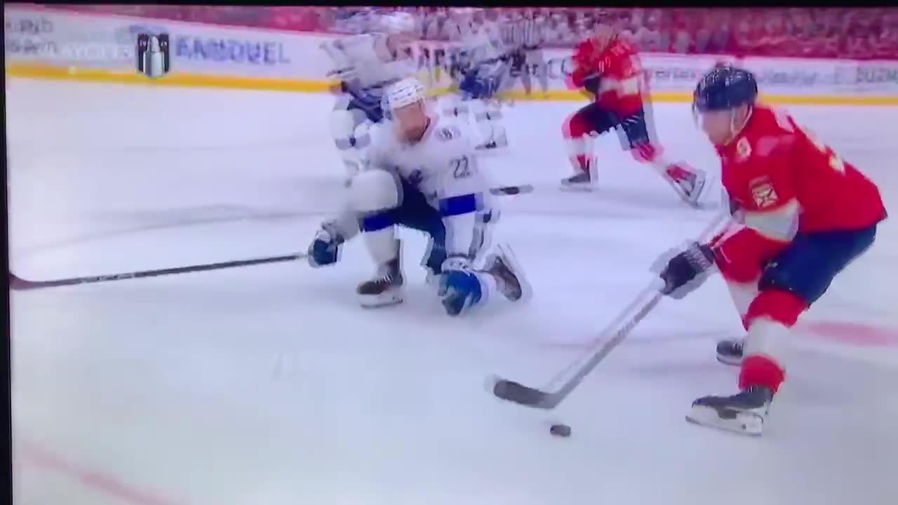 Panthers LW #19 Matthew Tkachuk 🥅(3)🏒Backhand Goal