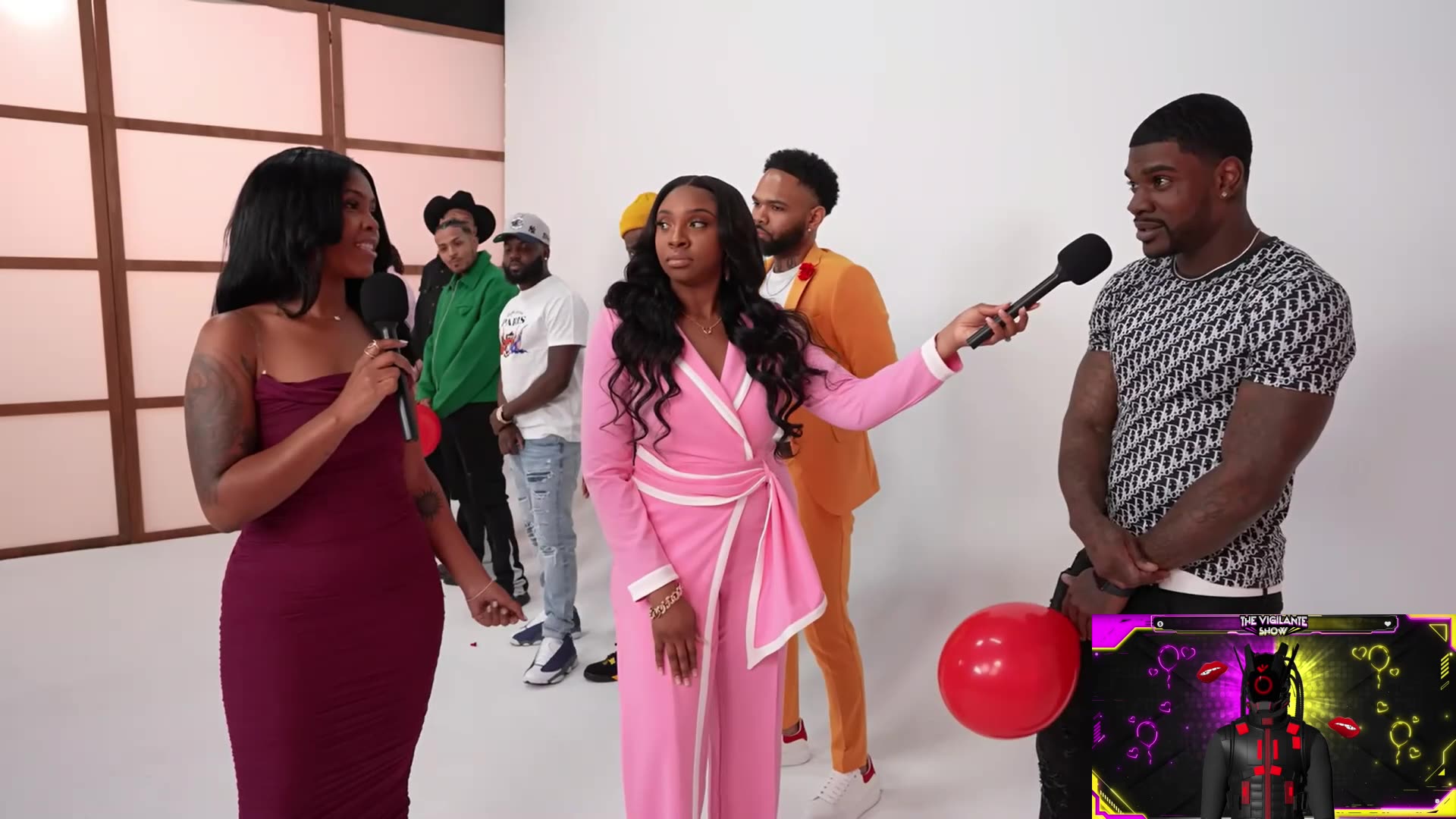 A colorist woman exposes her hypocrisy when faced with high-value men.