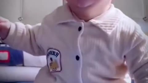 Funiest baby kids laughs