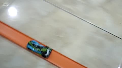 hotwheels track