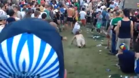 Amazing: Epic fail at Tomorrowland 2014