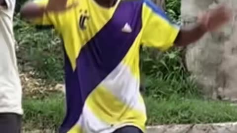 Spontaneously ran away🤣🤣