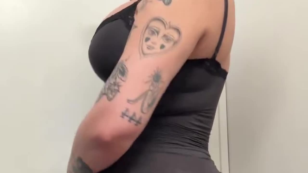 🍑 Sexy Booty Shake 💯🔥