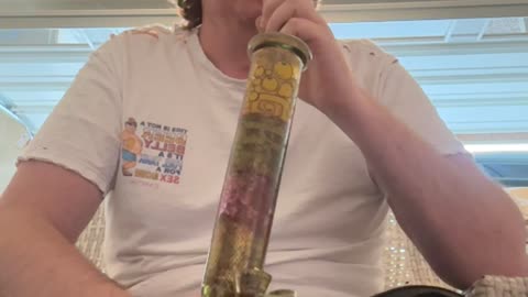 Day 513 pt3 This shirt is going in the trash lol