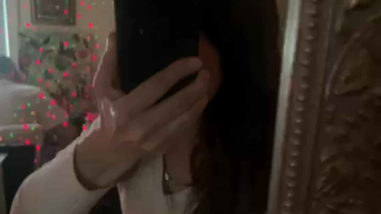 Elle is a pirate