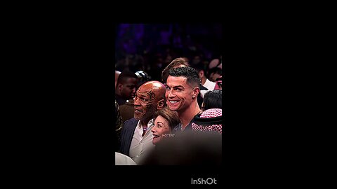 Ronaldo viral videos👍😃👋 . cr7 #viralvideo #ronaldo #meesii #football #usa #trump #tranding