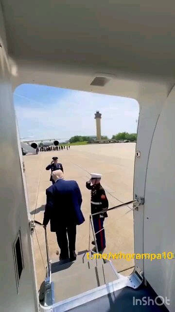 A badass .. surrounded by badasses ... Follow 👉W.H.G