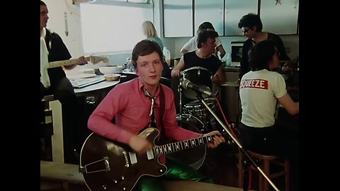 Squeeze - Up The Junction (Music Video, 1080p HD)
