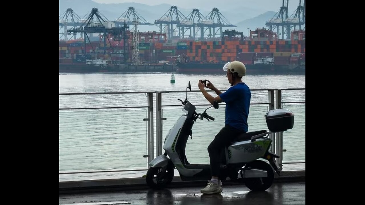 China's Port Traffic Slows Sharply Amid US Tariffs