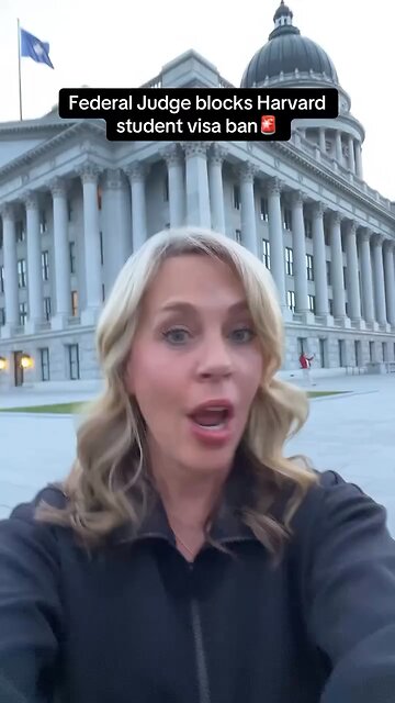 Captioned - Trump administration revoked foreign visas from Harvard