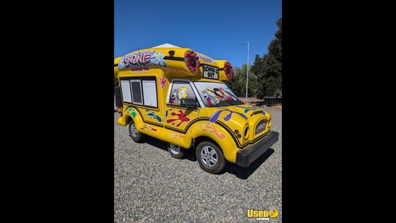 Like New w/ Insignia- Snowie 2024 9' x 18' Shaved Ice Concession TRAILER w/ Cute Bus Style